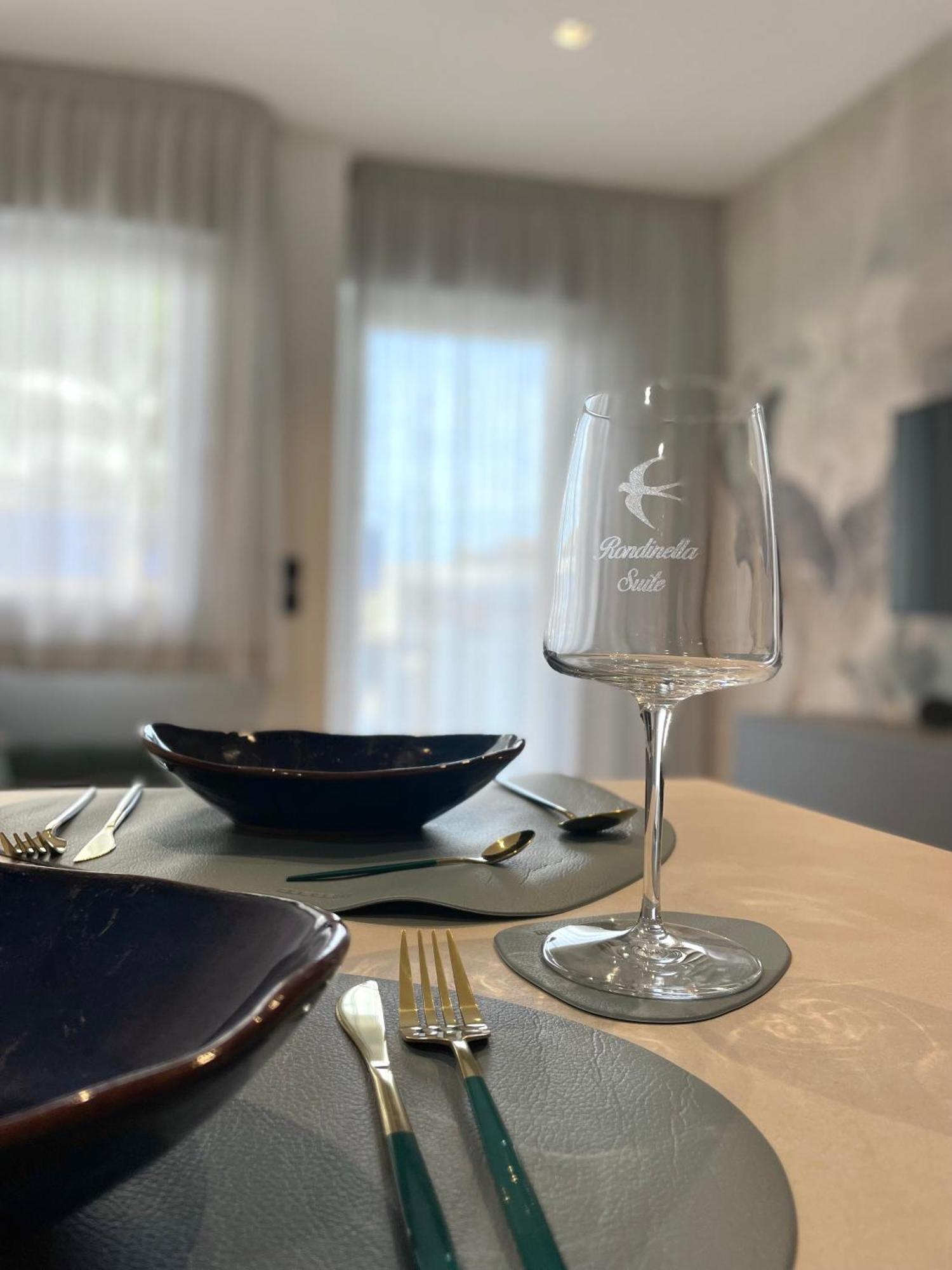 Rondinella Suite Lignano Sabbiadoro Exteriör bild